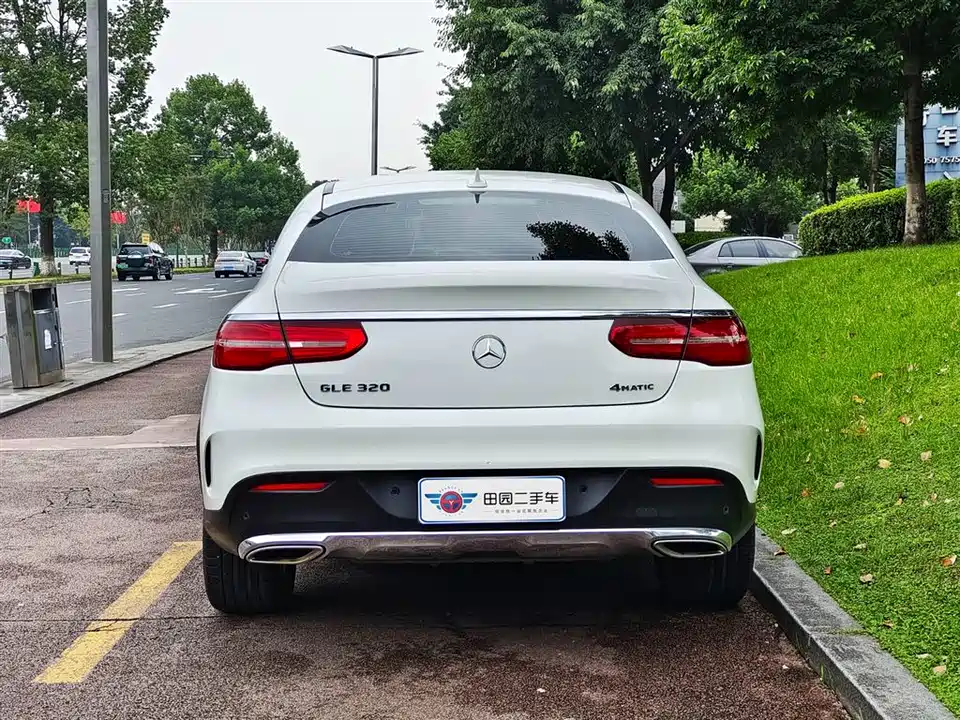 Mercedes-Benz GLE coupe