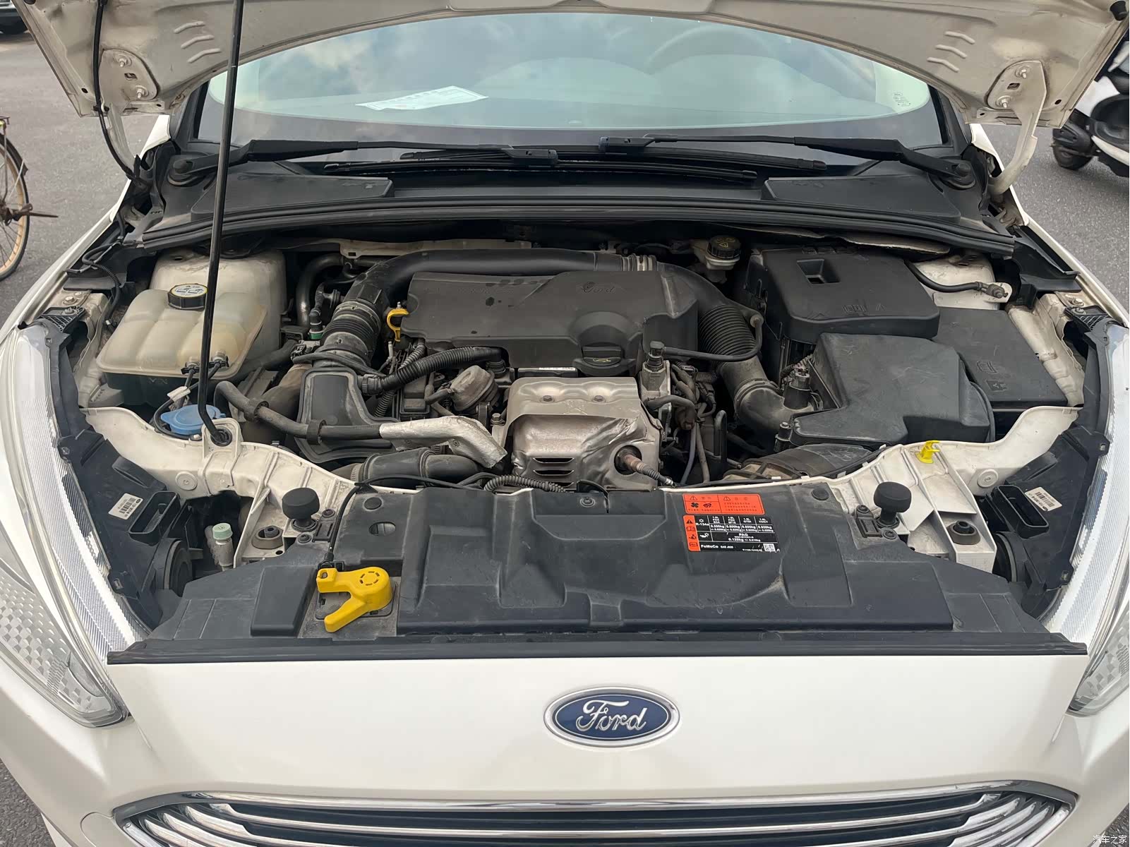 Ford Focus, 2015 12