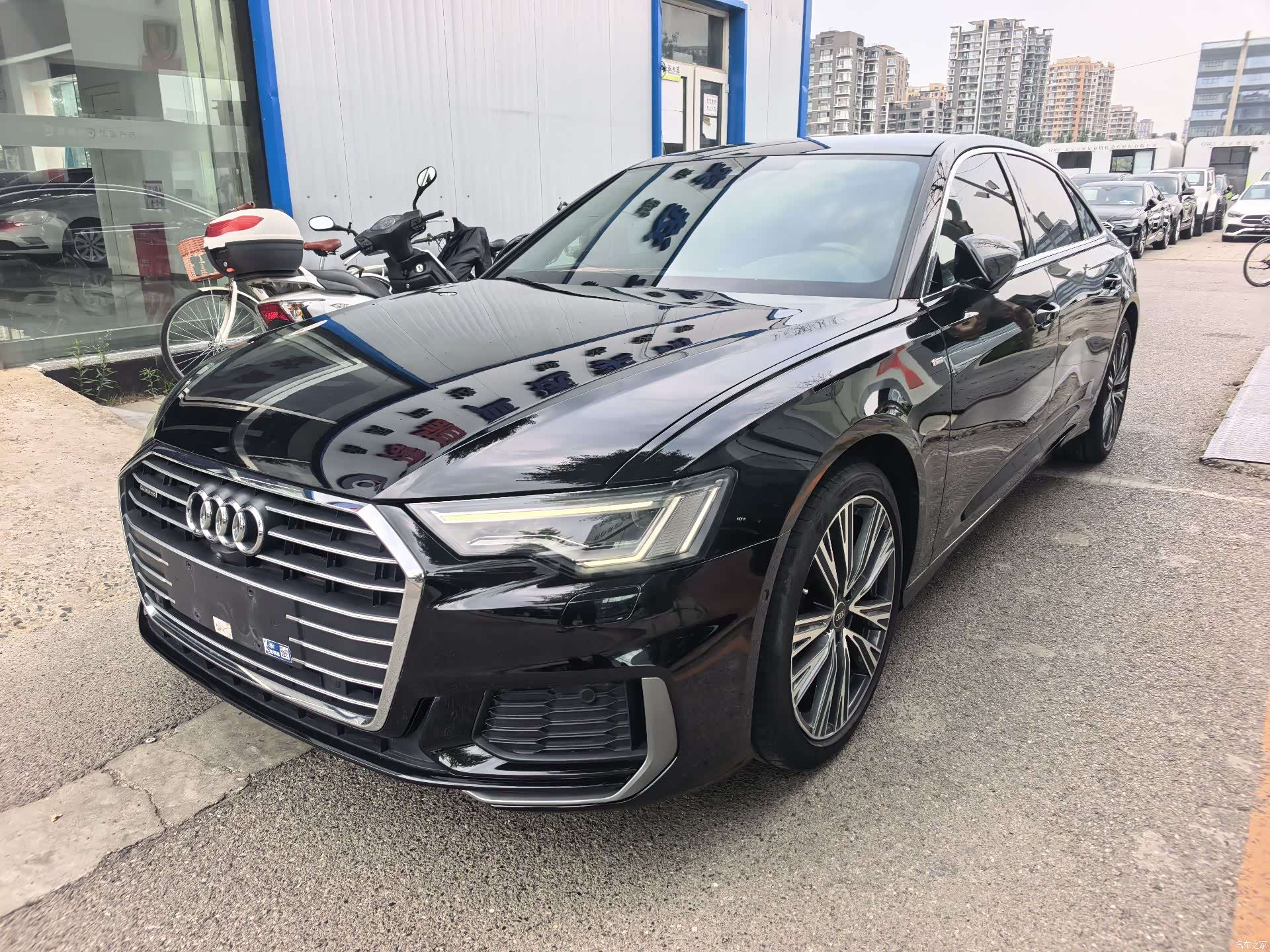 Audi A6L, 2022 1