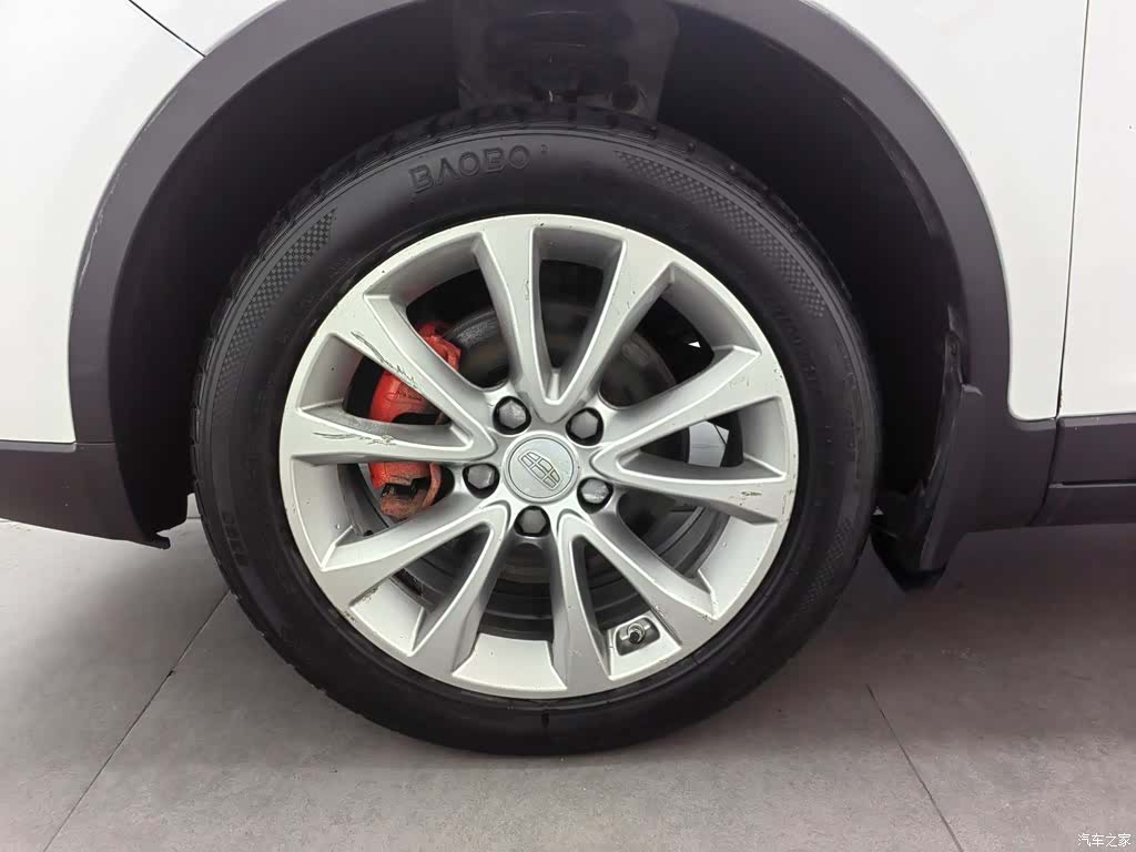 Geely Emgrand, 2018 17