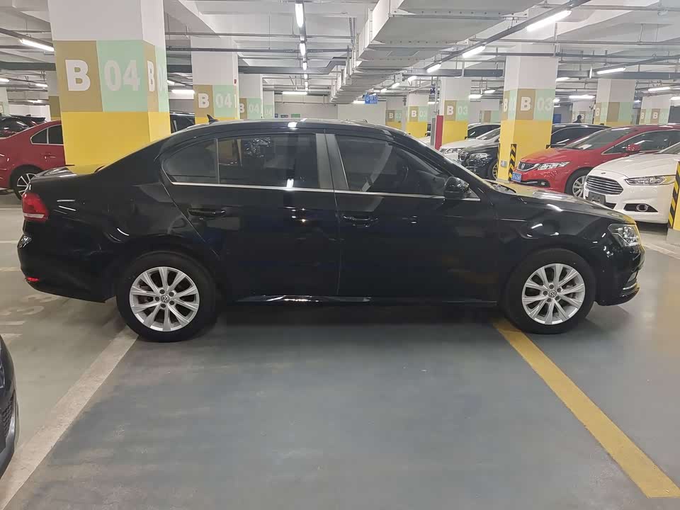 Volkswagen Lavida