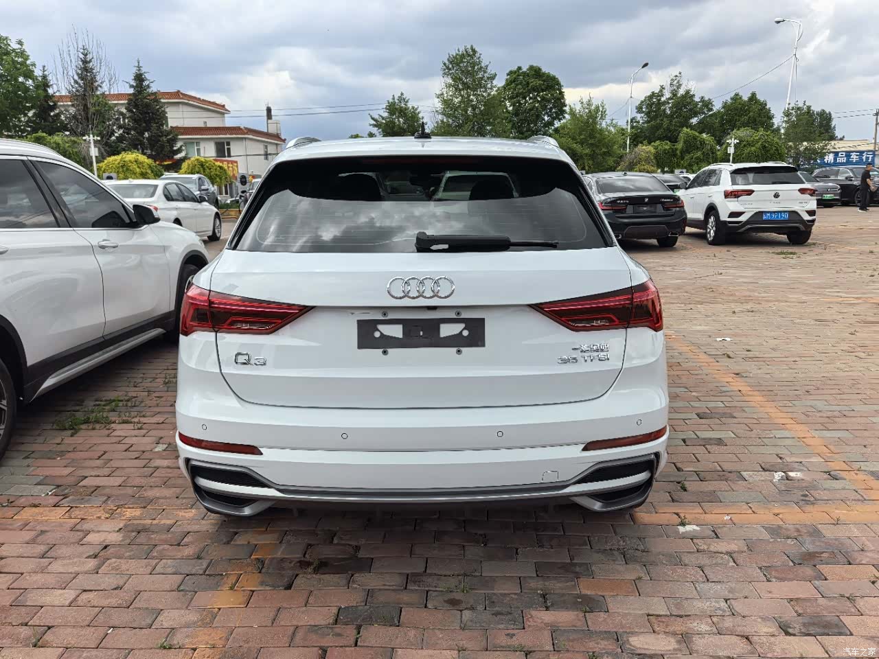 Audi Q3, 2022 все фото