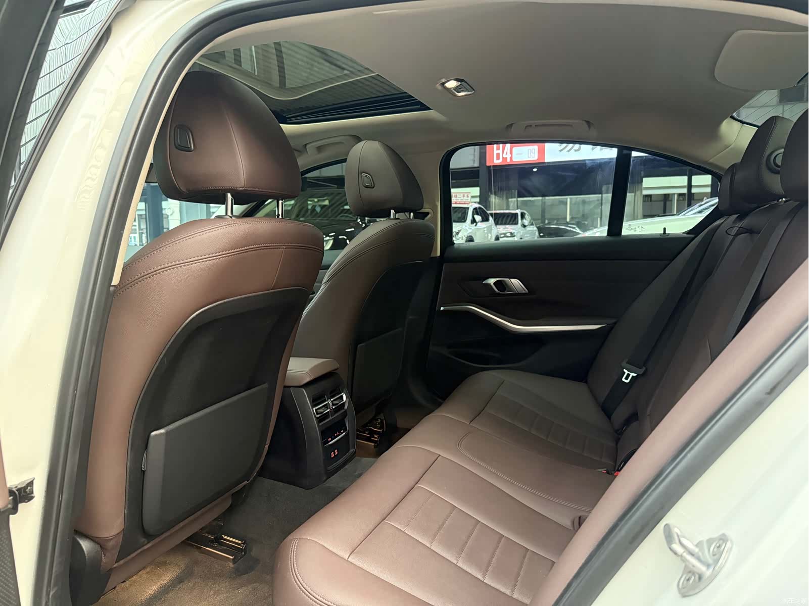 BMW 3 Series, 2020 14