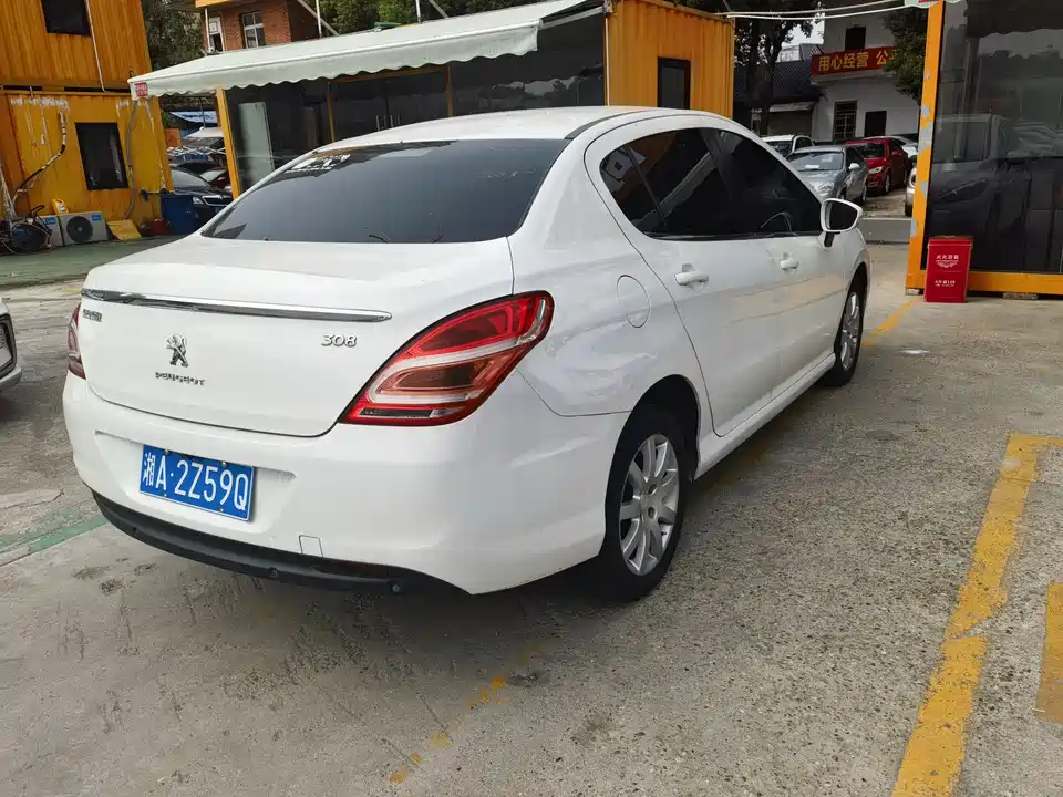 Peugeot 308