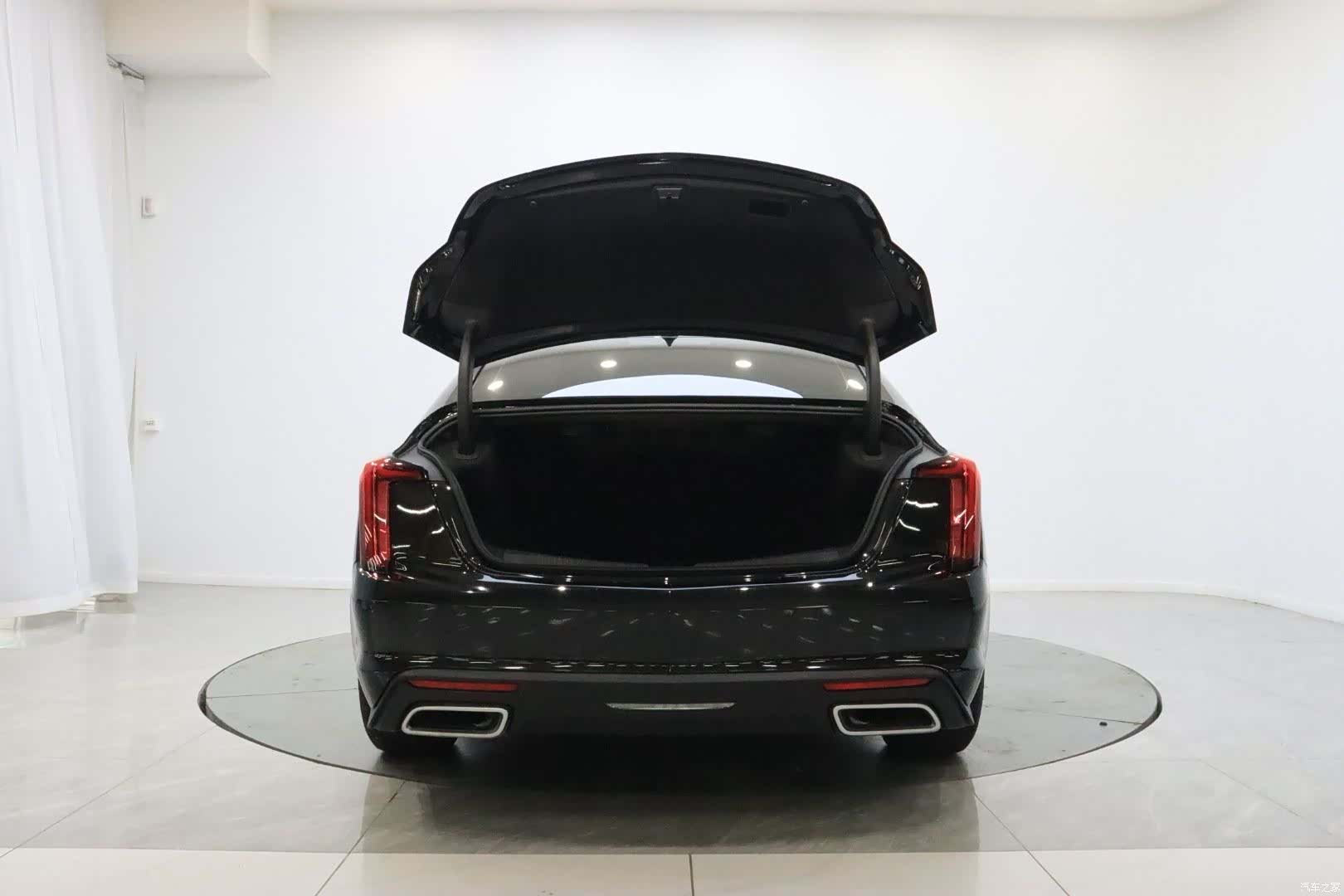 Cadillac CT5, 2022 16