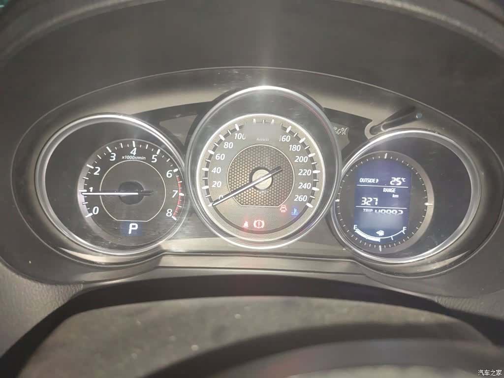 Mazda Atenza, 2016 4