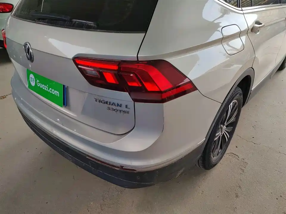Volkswagen Tiguan L