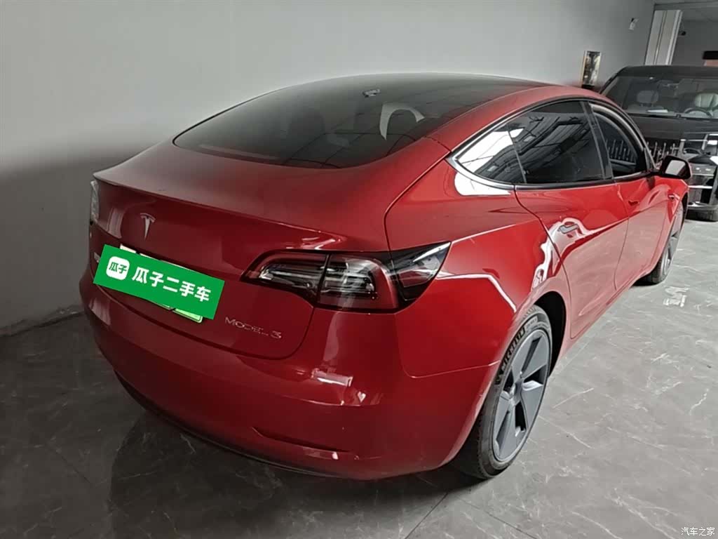 Tesla Model 3, 2022 7