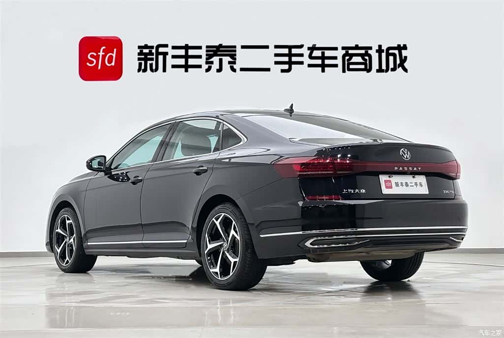 Volkswagen Passat, 2023 6