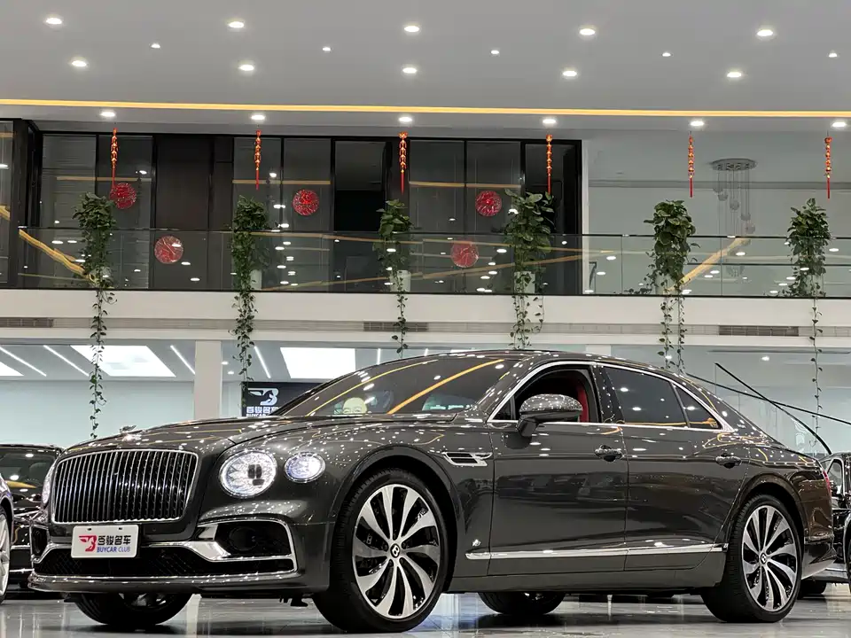 Bentley Flying