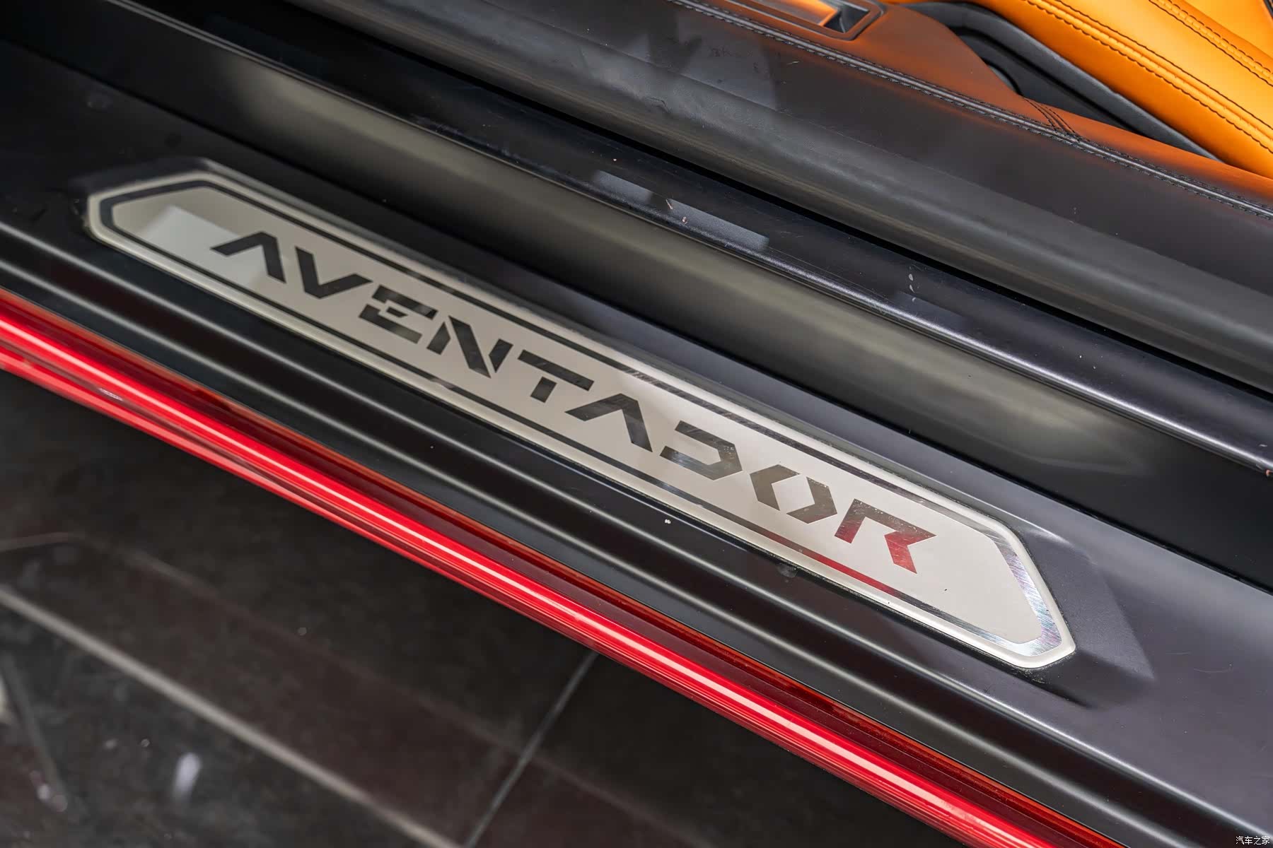 Lamborghini Aventador, 2013 9