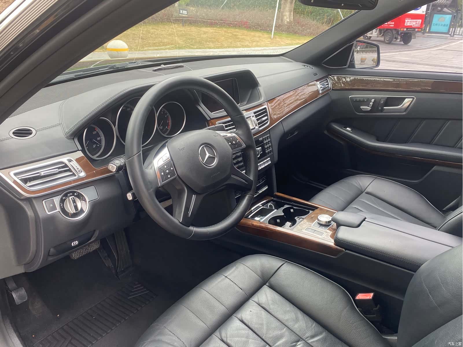 Mercedes-Benz E-Class, 2014 6