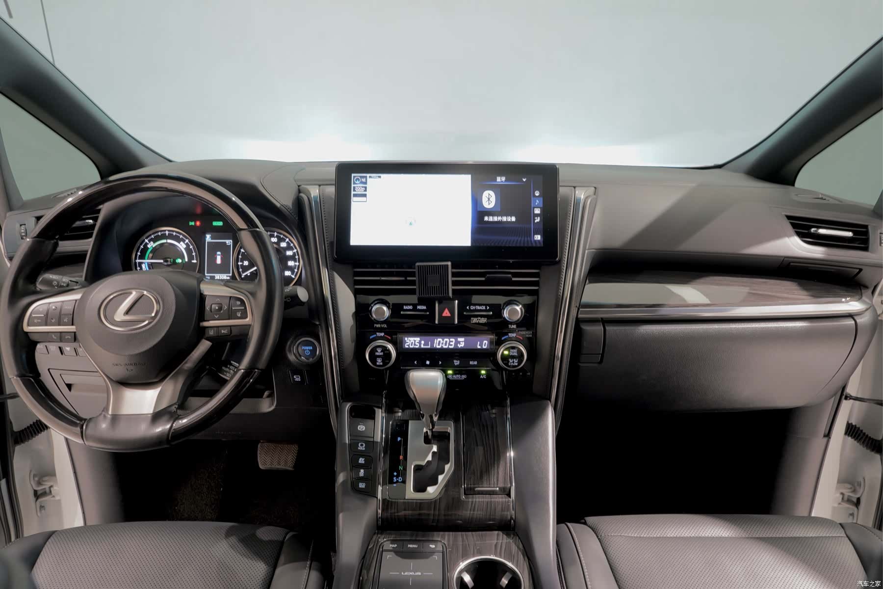 Lexus LM, 2020 все фото