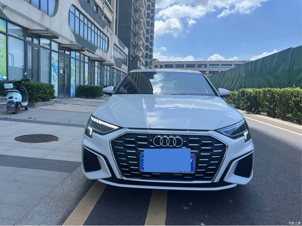 Audi A3, 2023 1