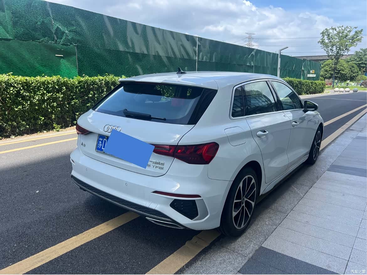 Audi A3, 2023 все фото