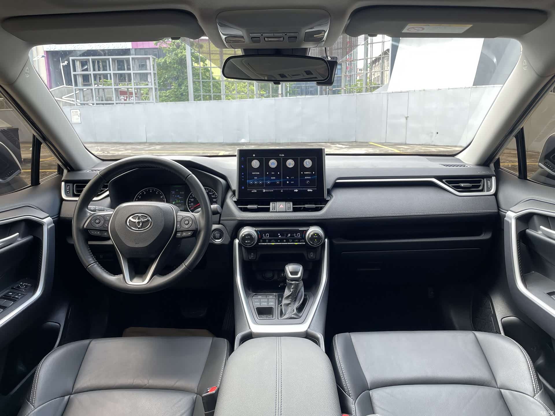 Toyota Wildlander, 2023 все фото