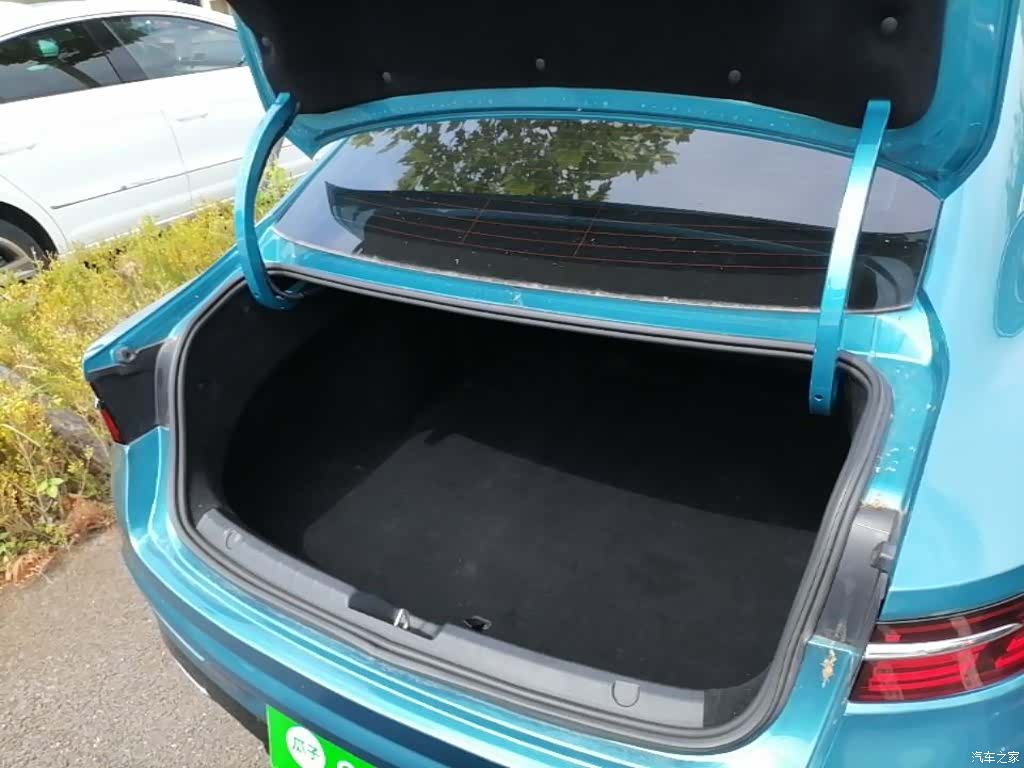 Geely Preface, 2021 19