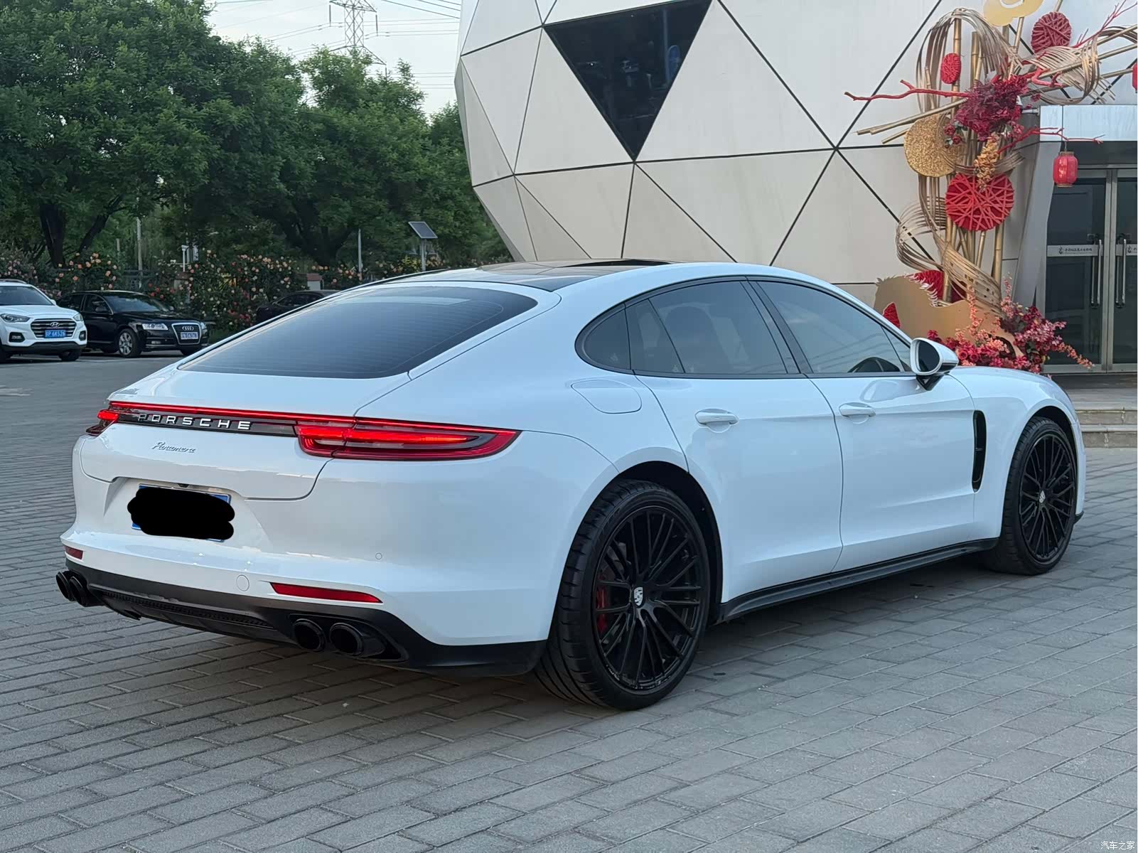 Porsche Panamera, 2019 4