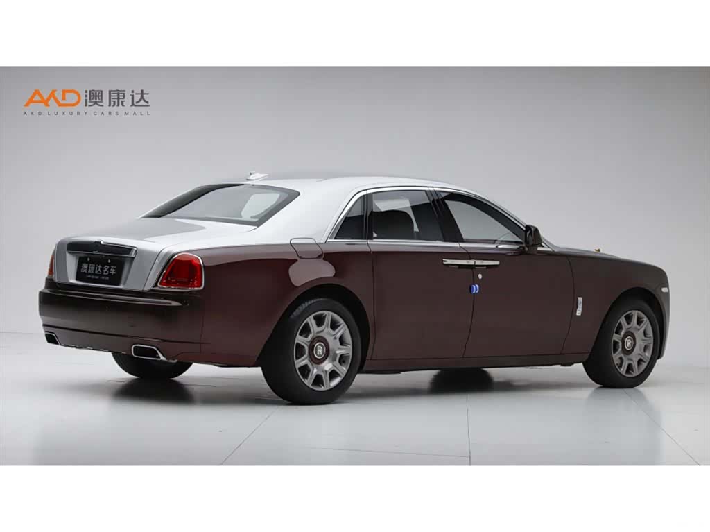 Rolls-Royce Ghost, 2016 3