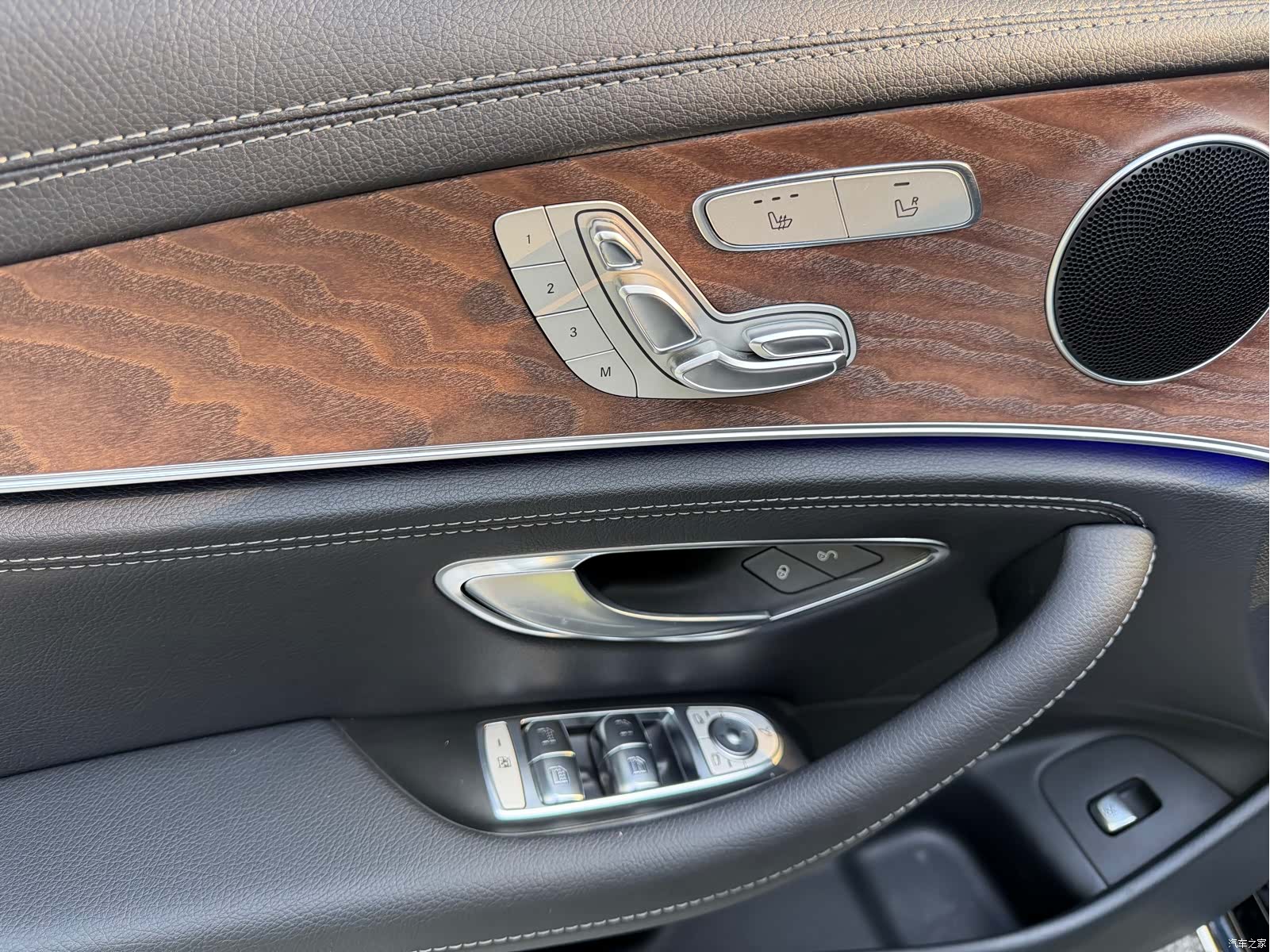 Mercedes-Benz E-Class, 2019 9