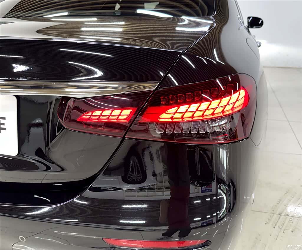 Mercedes-Benz E-Class, 2023 7