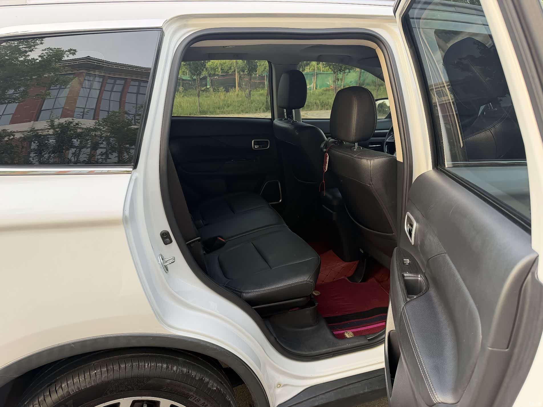 Mitsubishi Outlander, 2018 11