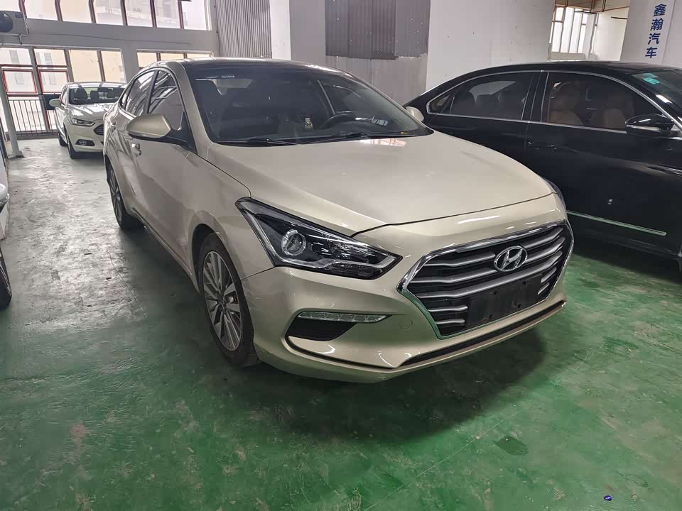 Hyundai Name picture