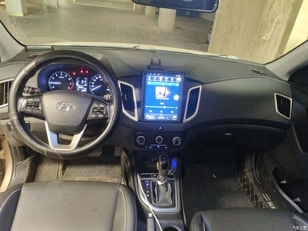 Hyundai ix25, 2015 6
