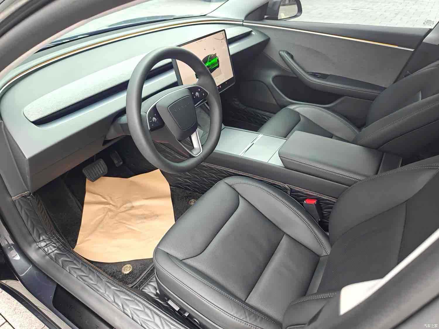 Tesla Model 3, 2024 7