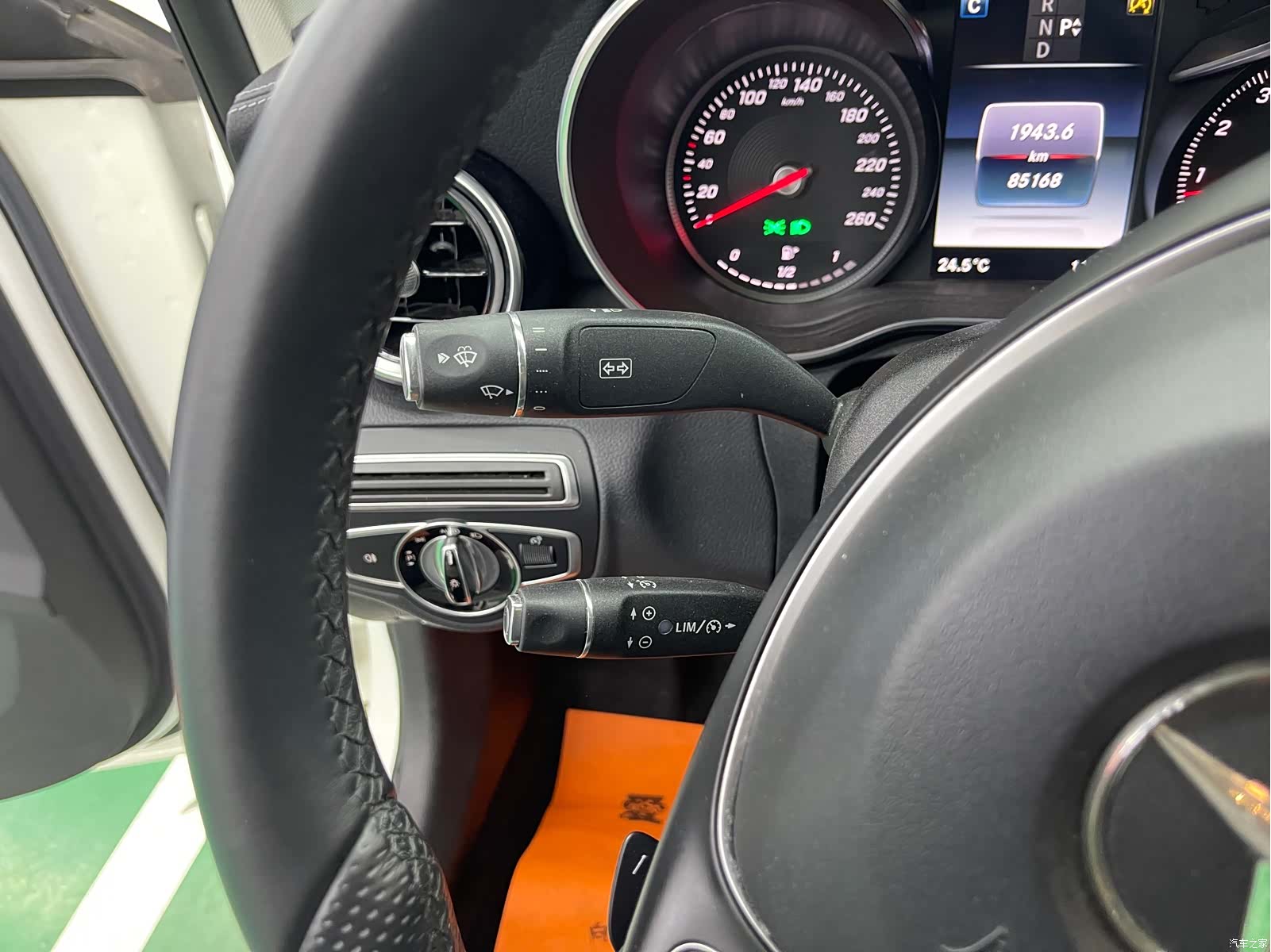 Mercedes-Benz C-Class, 2015 15