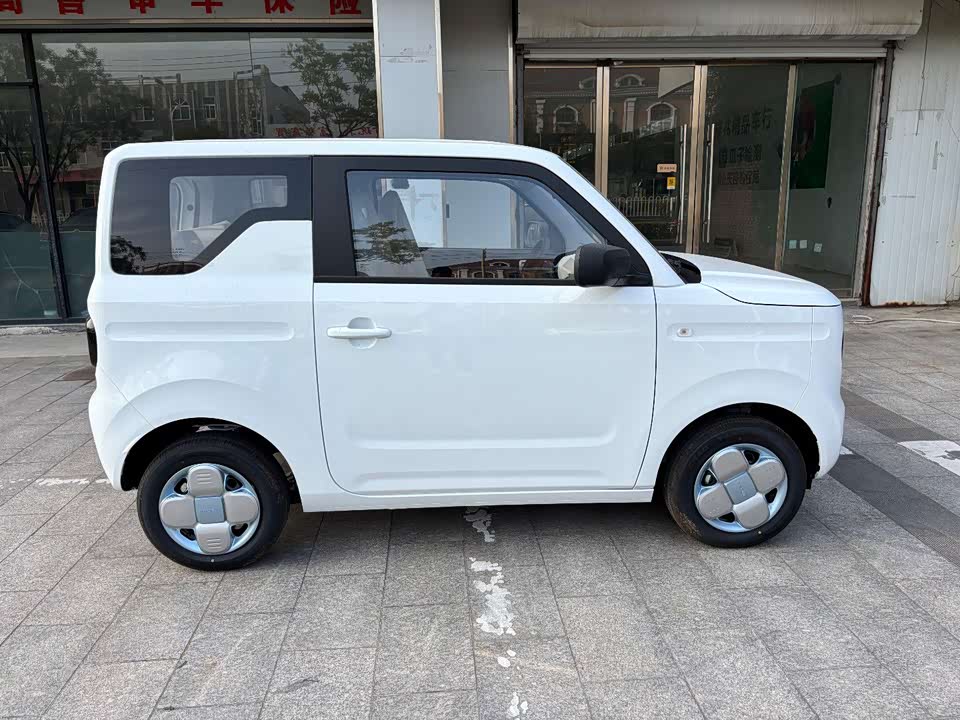 Geely Galaxy panda Geely Galaxy panda