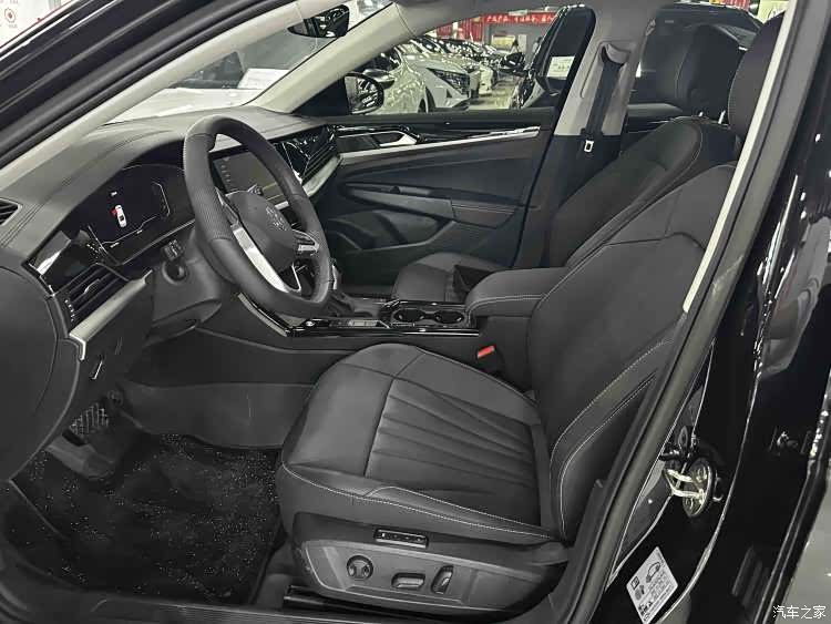 Volkswagen Passat, 2026 9