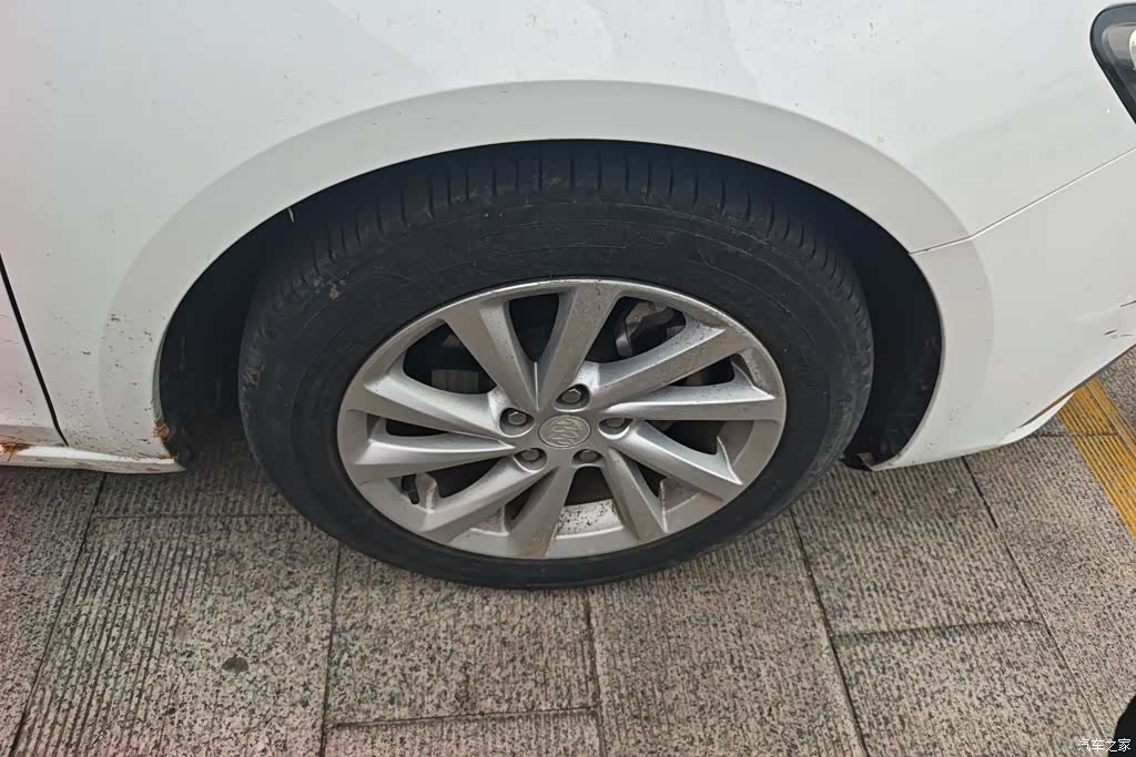 Buick Verano, 2017 6