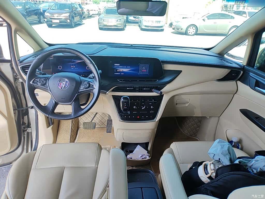 Buick GL8, 2023 10