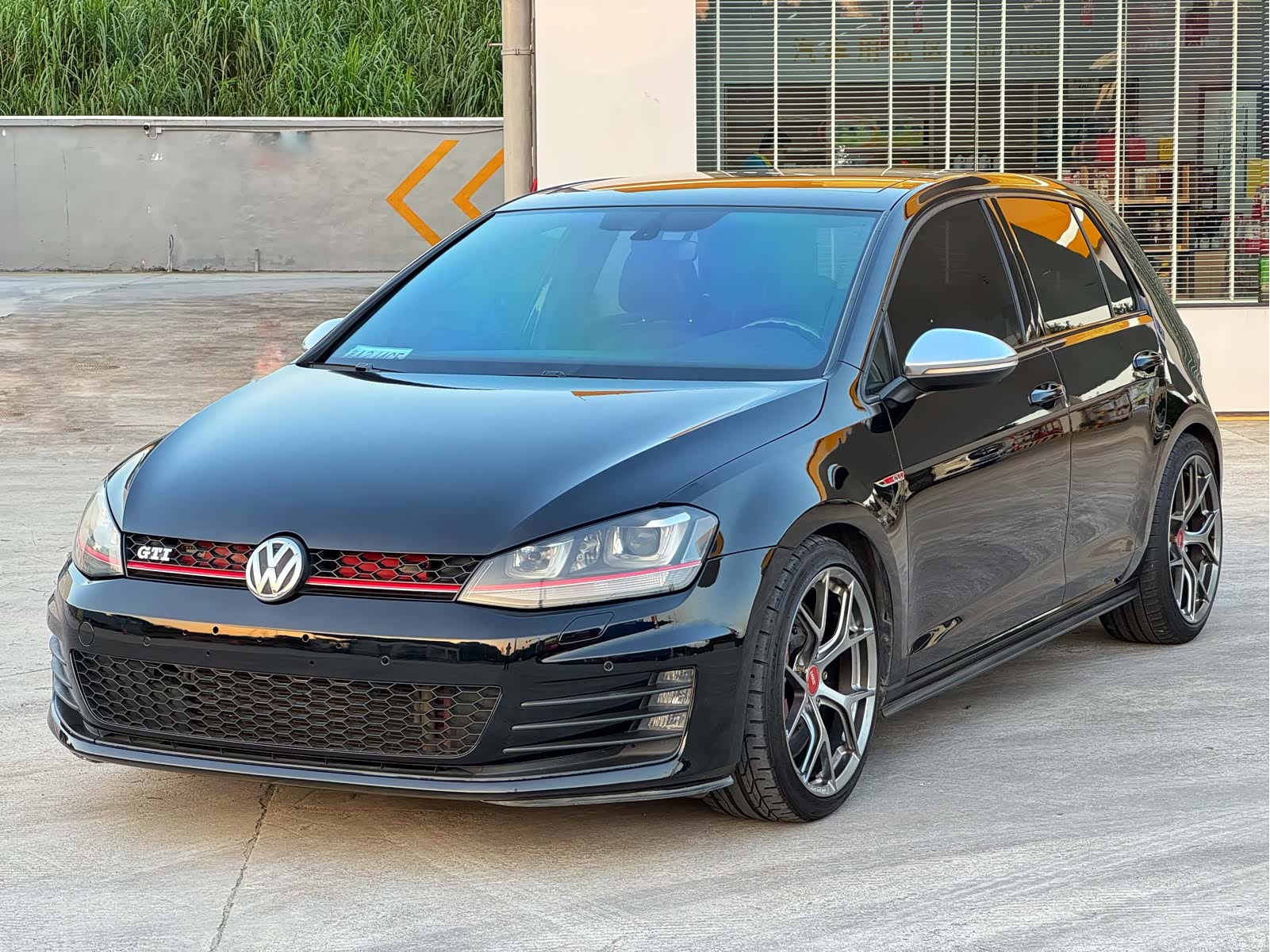 Volkswagen Golf, 2016 1