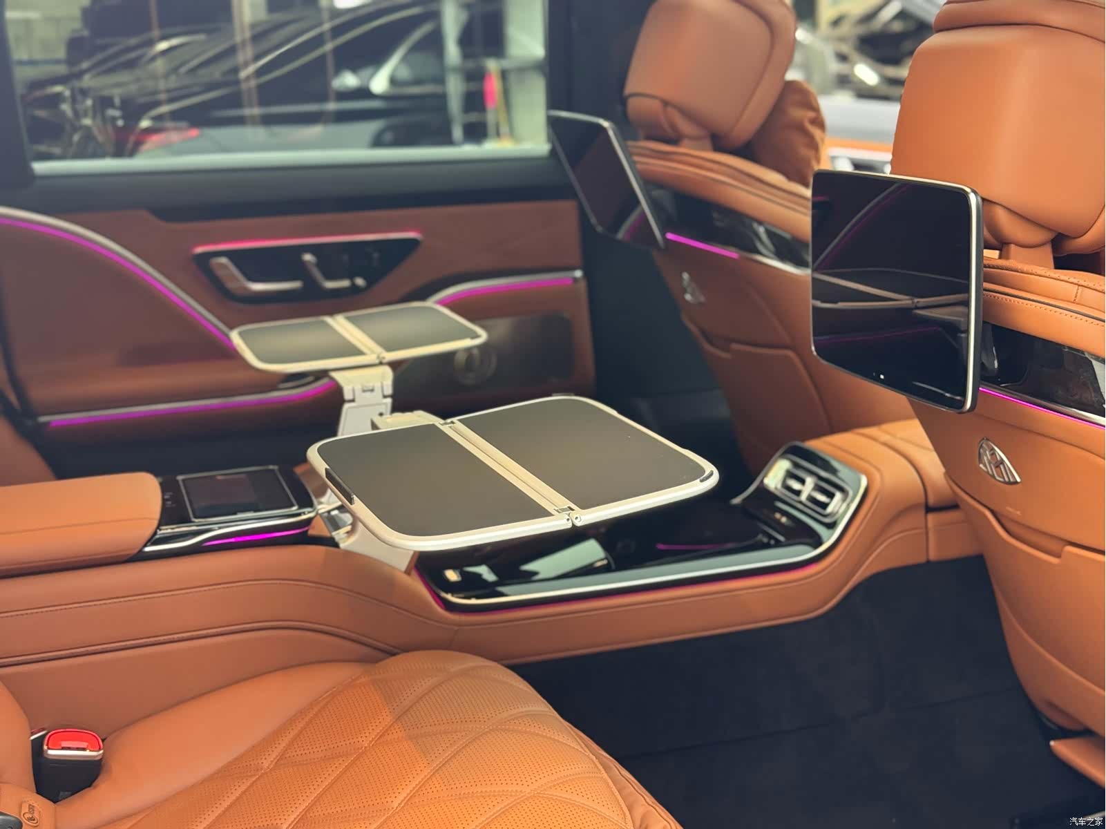 Maybach S-Class, 2022 8