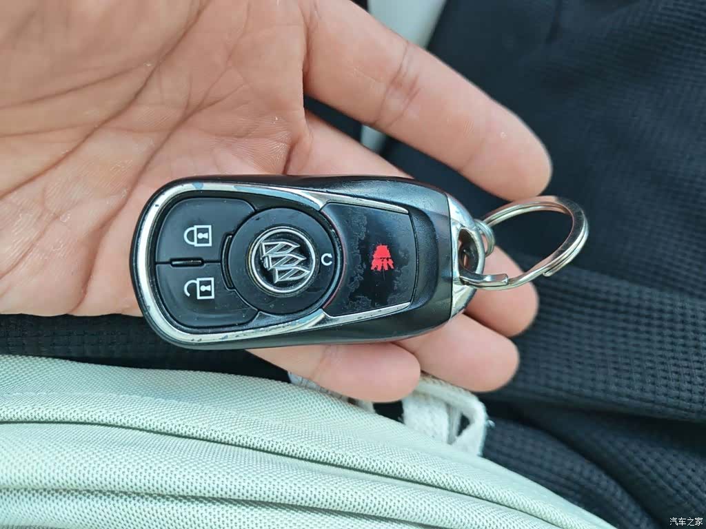 Buick GL8, 2019 12
