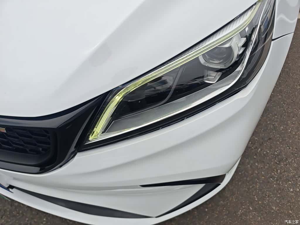 Geely Binray, 2021 24