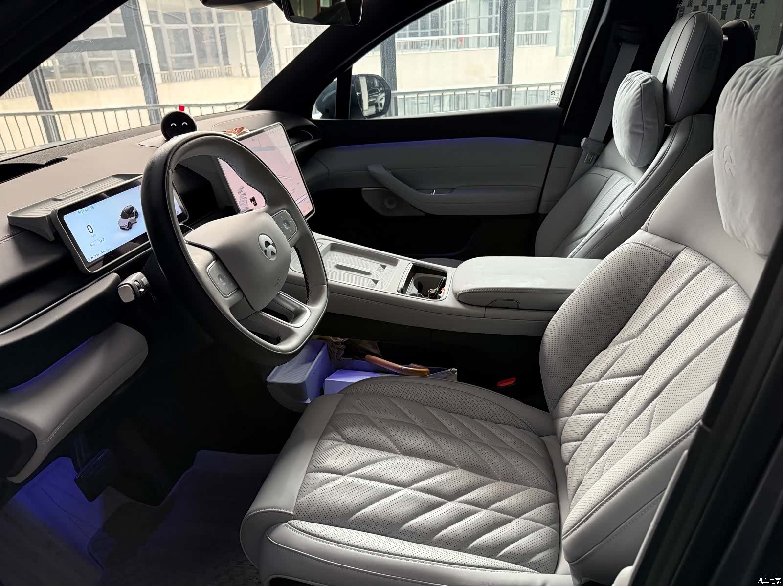 NIO ES6, 2025 4