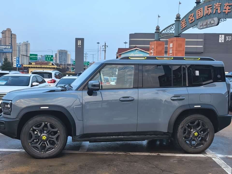 Jetour Jet Traveler C-DM