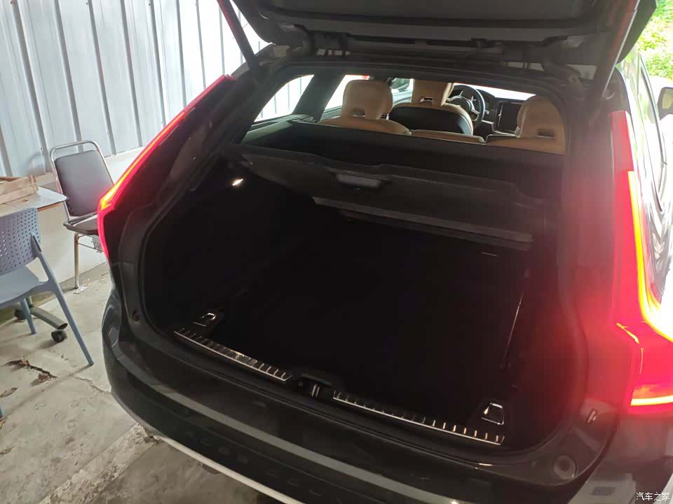 Volvo V90, 2019 8