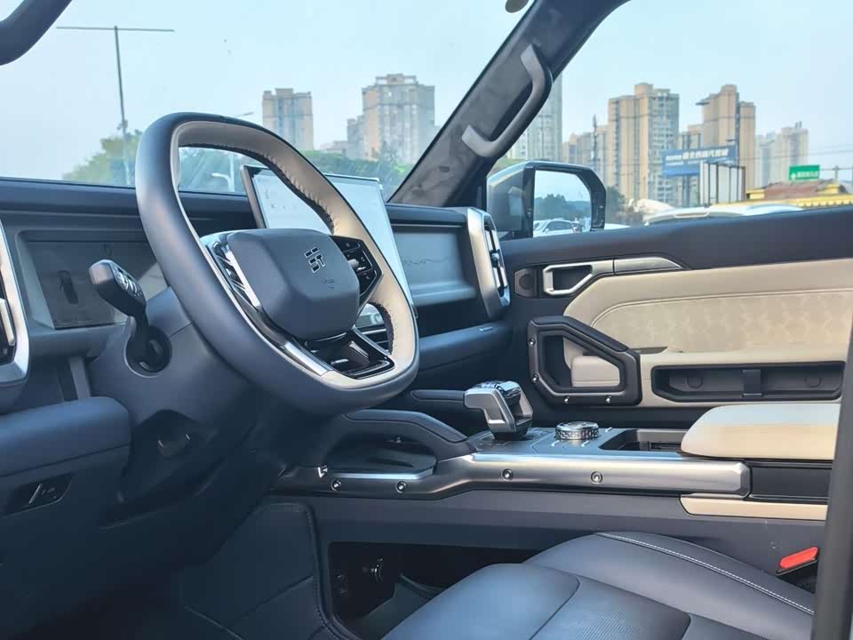 Jetour Jet Traveler C-DM