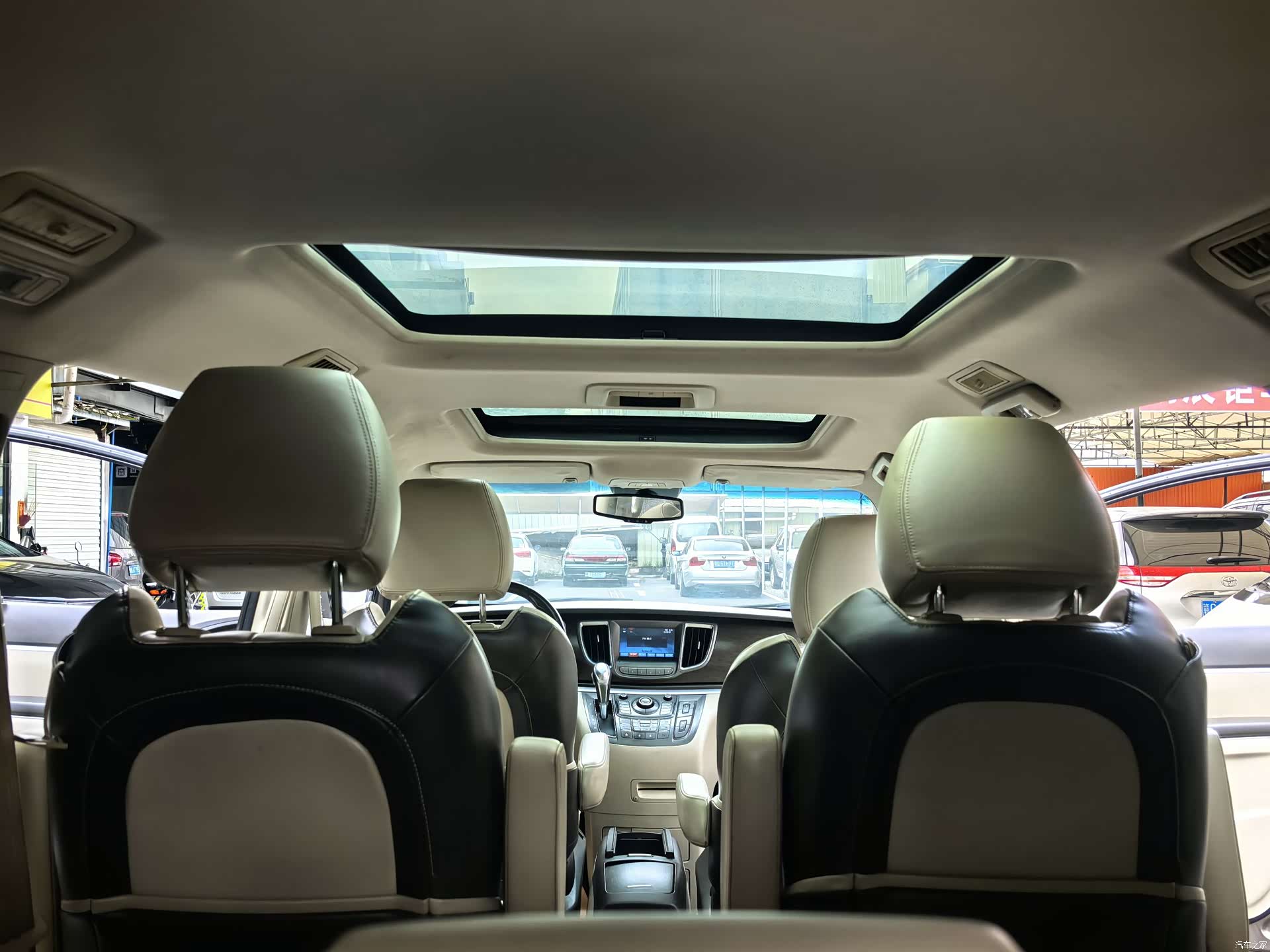 Buick GL8, 2013 15