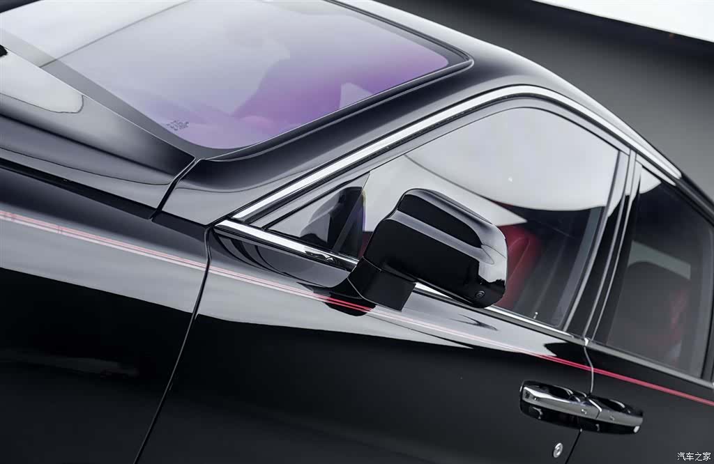 Rolls-Royce Cullinan, 2023 7