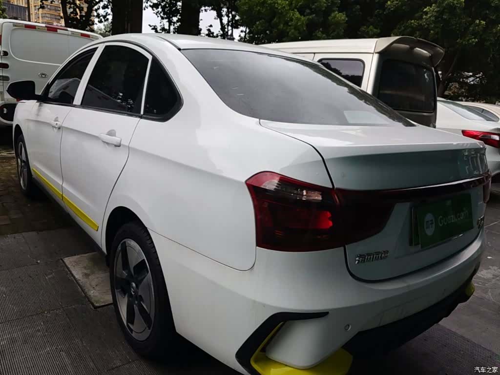 DongFeng E70, 2023 все фото