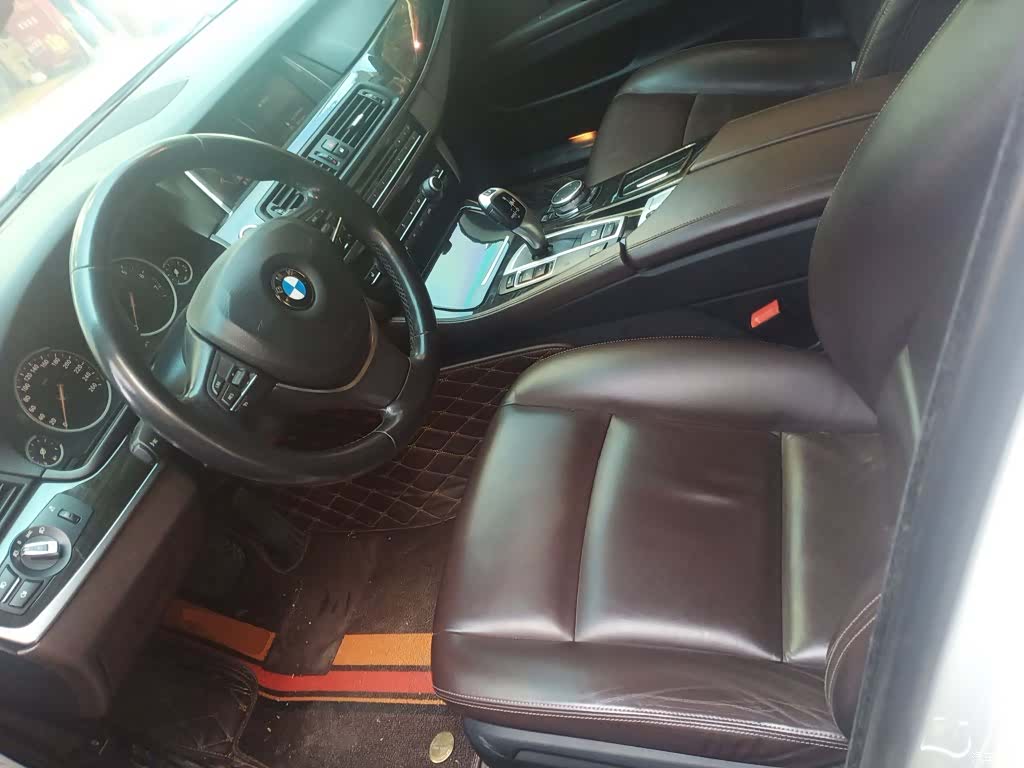 BMW 5 Series, 2017 11