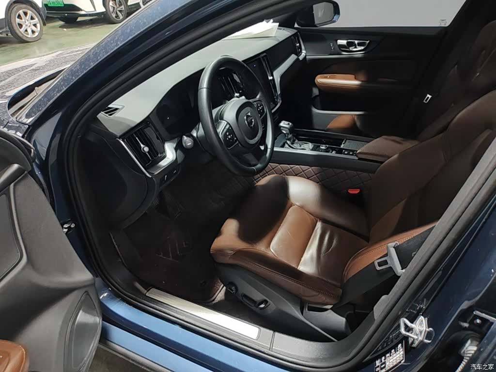 Volvo S60, 2020 15