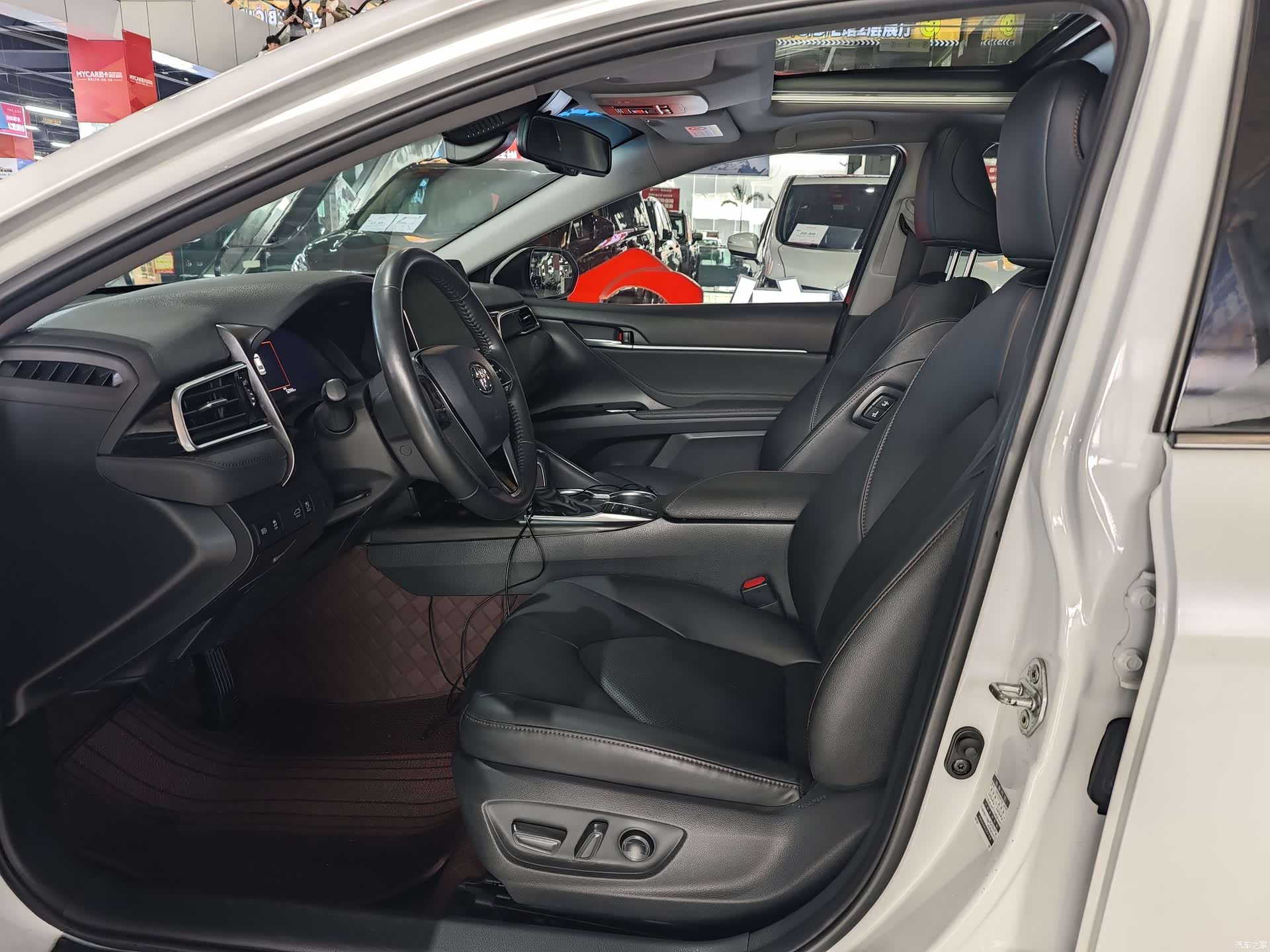 Toyota Camry, 2022 4