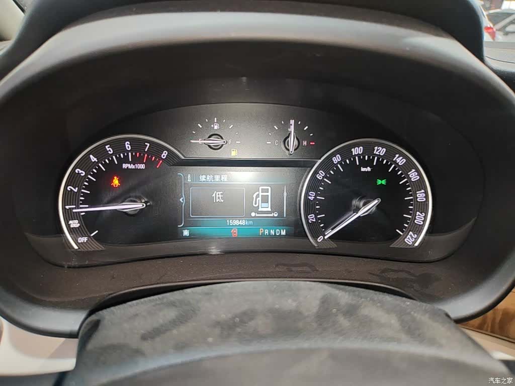 Buick GL8, 2017 12