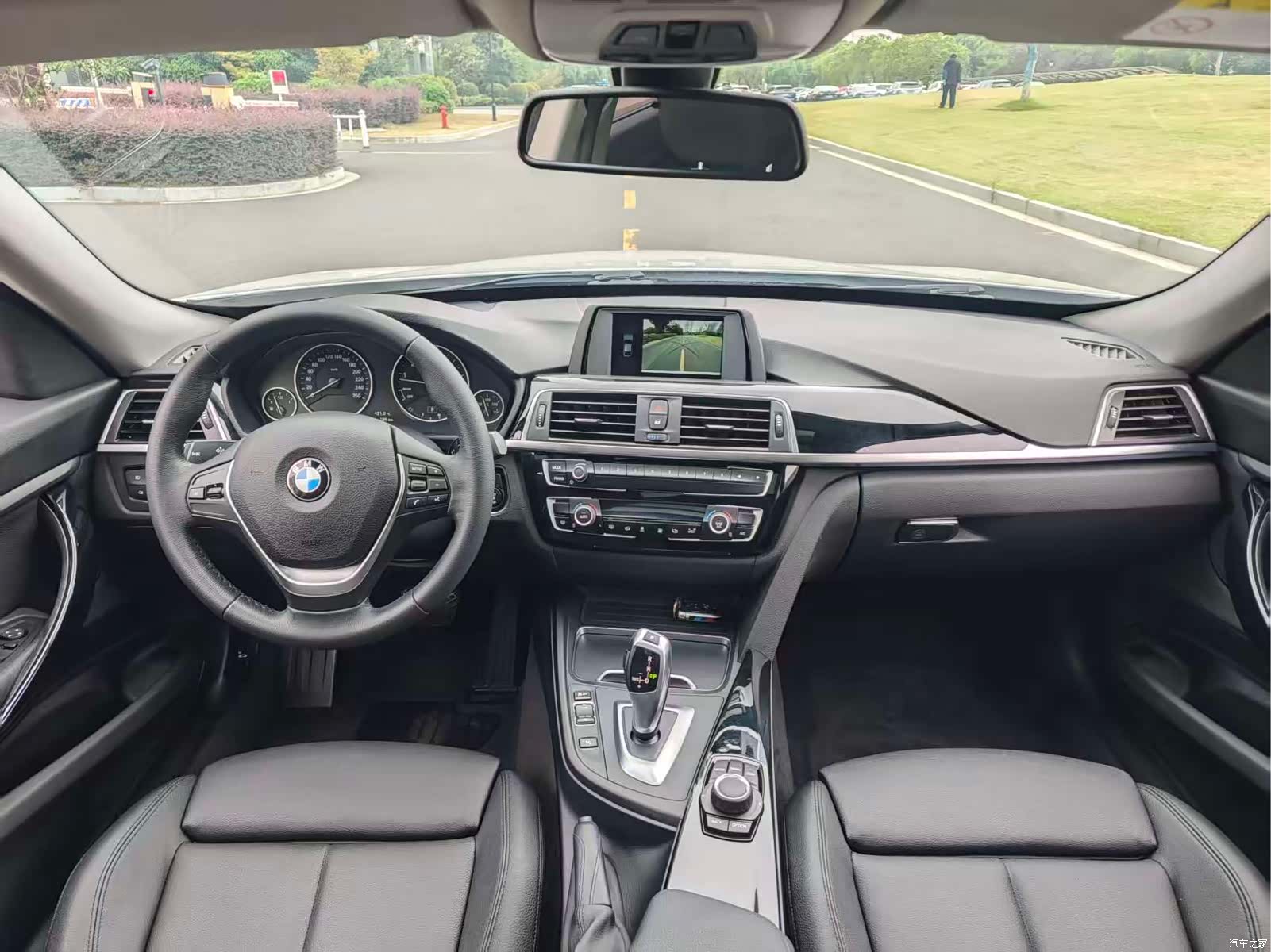BMW 3 Series, 2018 8